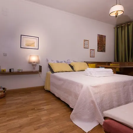 Apartmán In Portela Near The Airport *